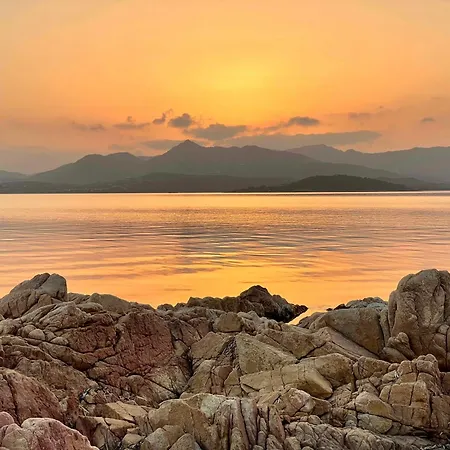 Apartment Punta Est Quadrilocale Vista Mare *