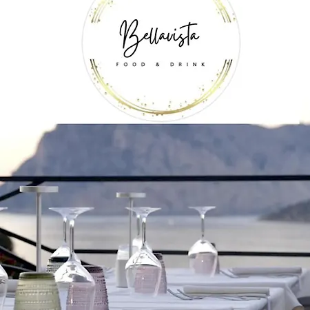 Punta Est Quadrilocale Vista Mare Apartment *