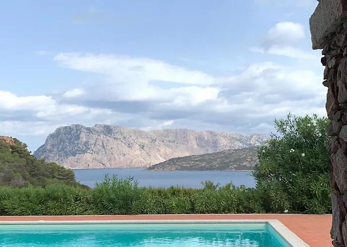 شقة Punta Est Quadrilocale Vista Mare كابو كودا كافالو