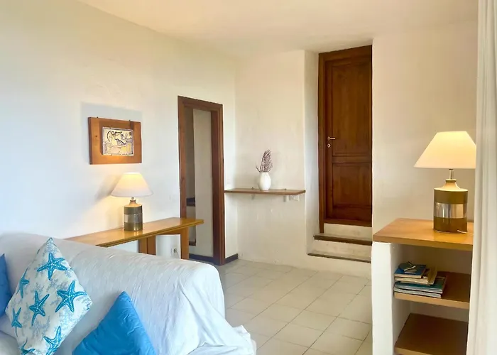 Appartamento Punta Est Quadrilocale Vista Mare *